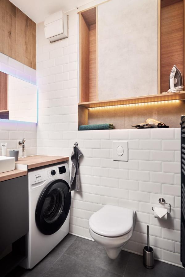 Ausg'Steckt - Wine Flat Modling - Great Location Apartamento Exterior foto